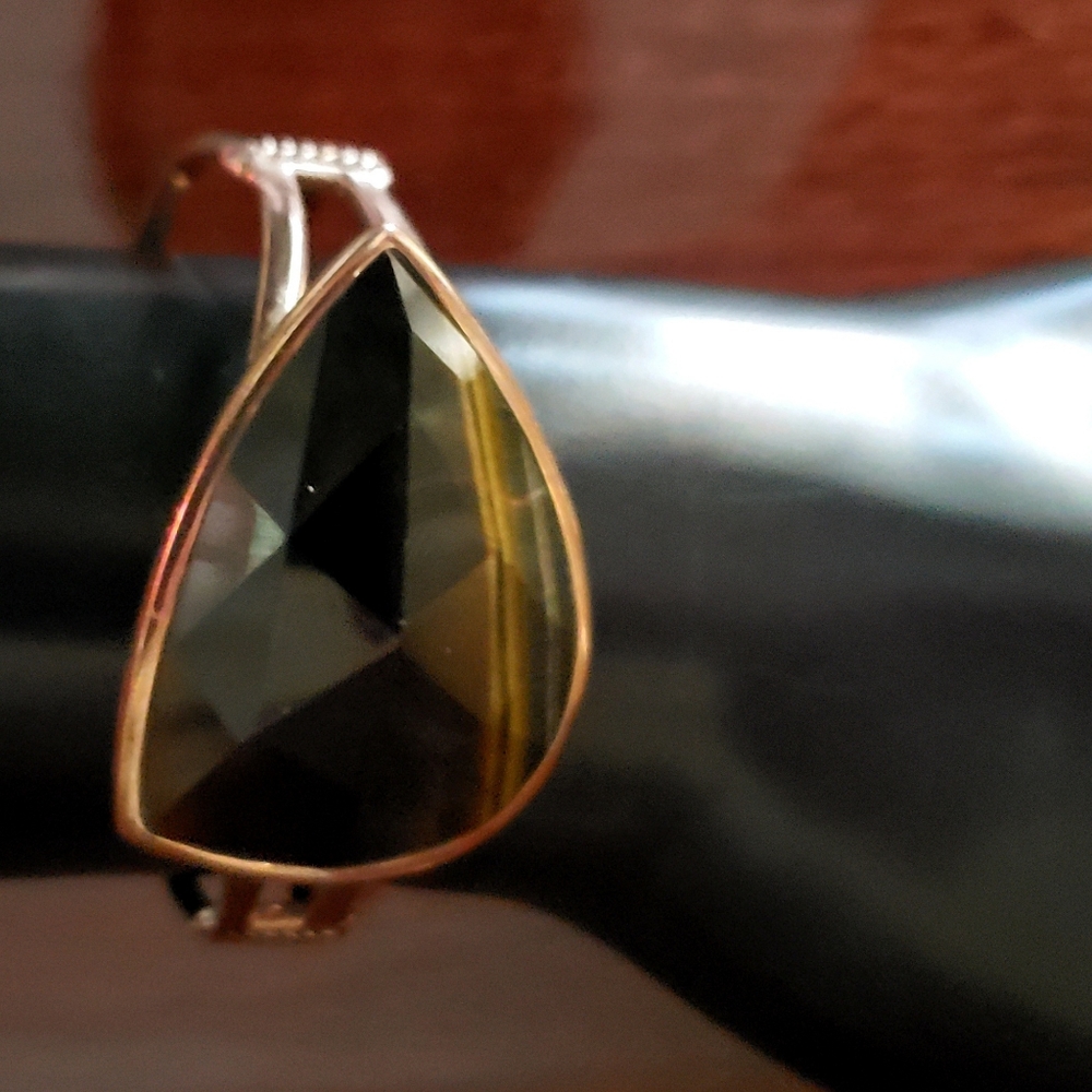 Jewelery - Picture 4 of 4